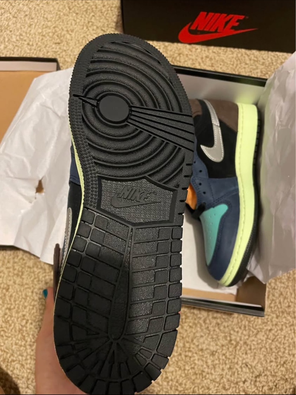 Jordan 1 Retro High Tokyo Bio Hack - Picture 5 of 5